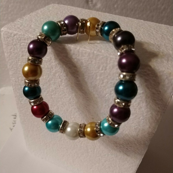 BEAUTIFUL Eye Catching Multi Color Pearls Sterling Rhinestones Stretch Bracelet - Picture 5 of 5